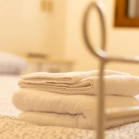 S'ogiastru بيت للعطل